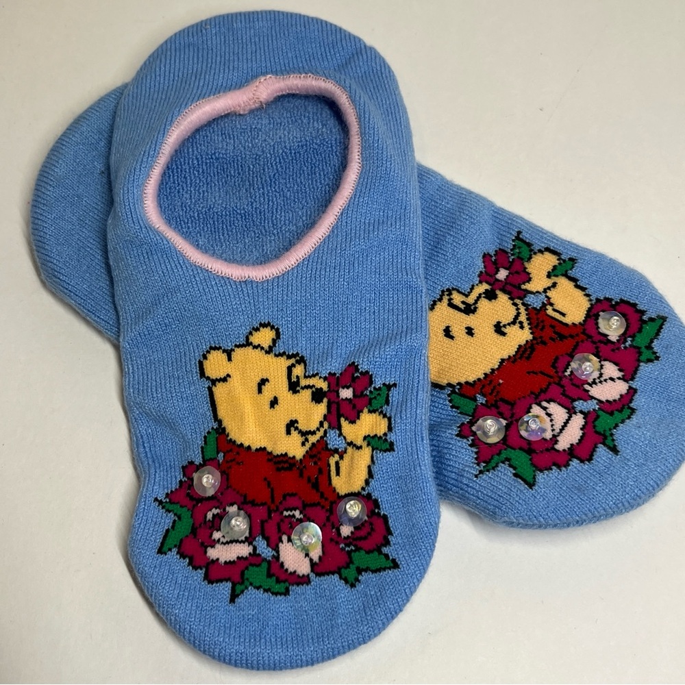 Vintage Disney Winnie the Pooh Bear Women's Slipper Socks S/M Avon 90s Sequin